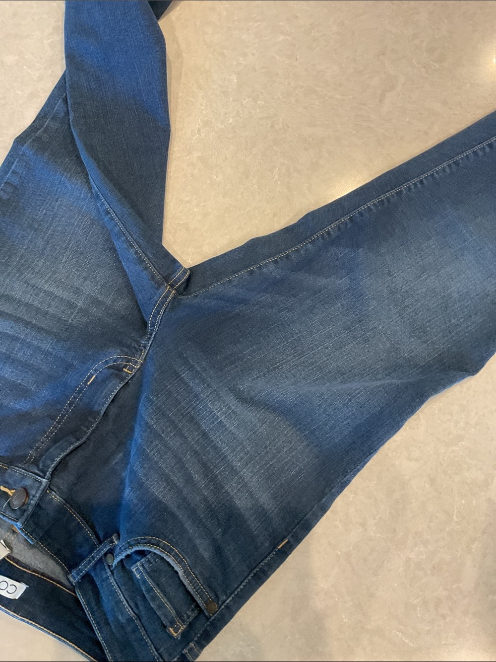 Code Bleu Capris - Picture 12 of 15